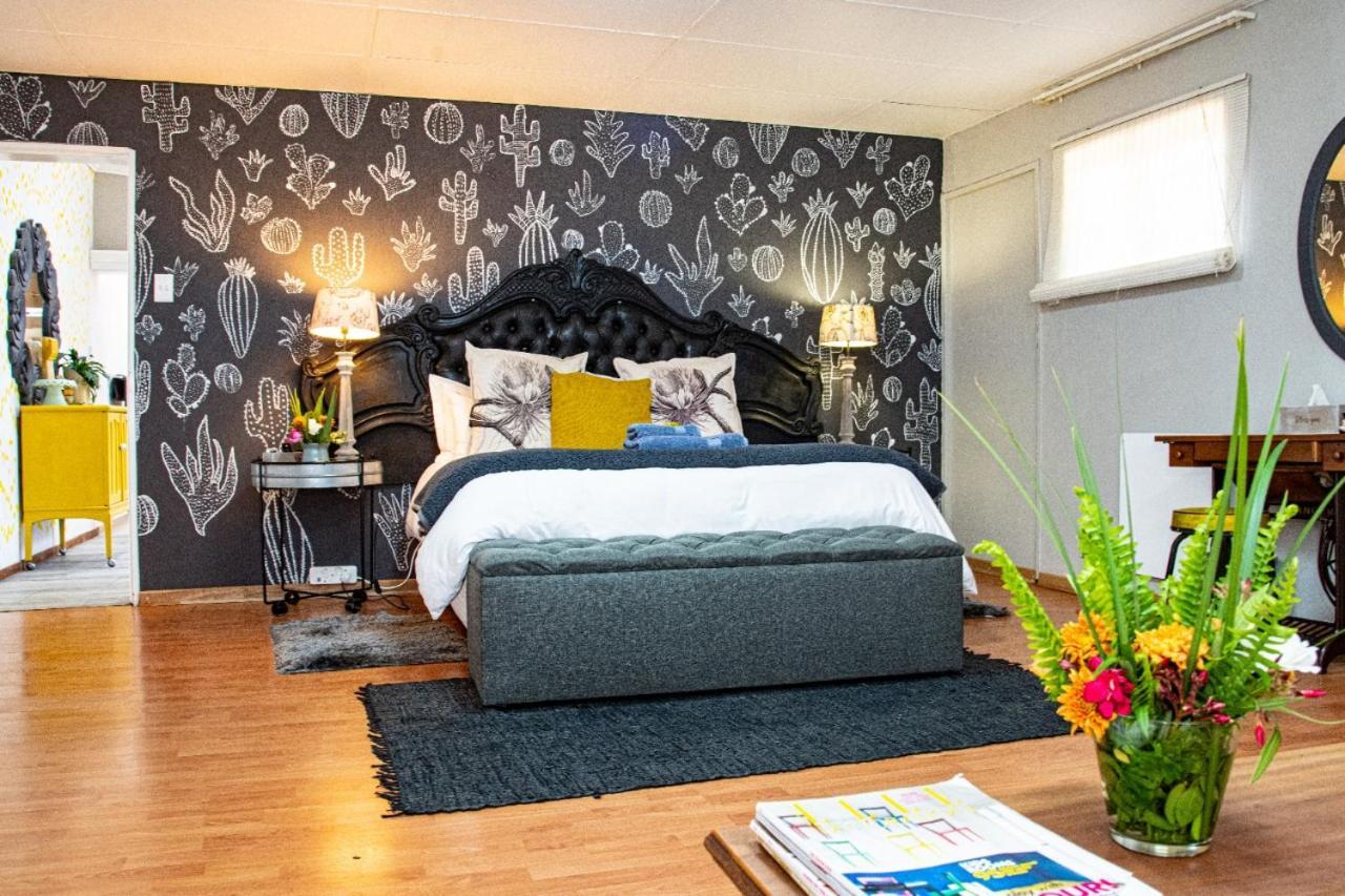 Sixty Three Hotel Bloemfontein Kültér fotó