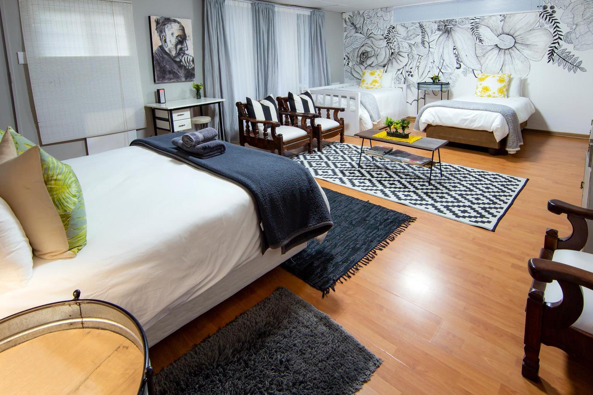 Sixty Three Hotel Bloemfontein Kültér fotó